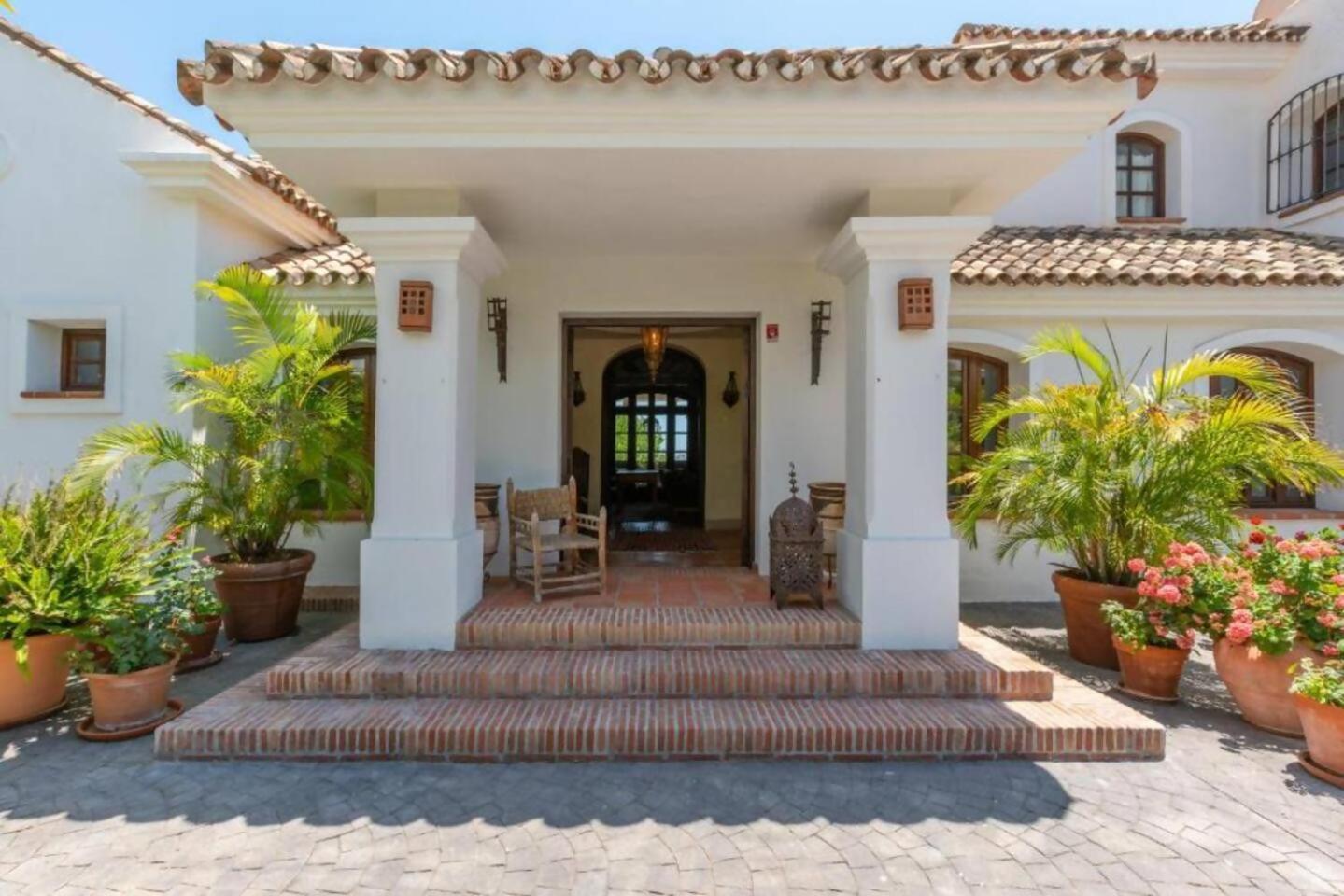 Villa Casa Sol Encantadora Villa Con Piscina Marbella Exterior photo