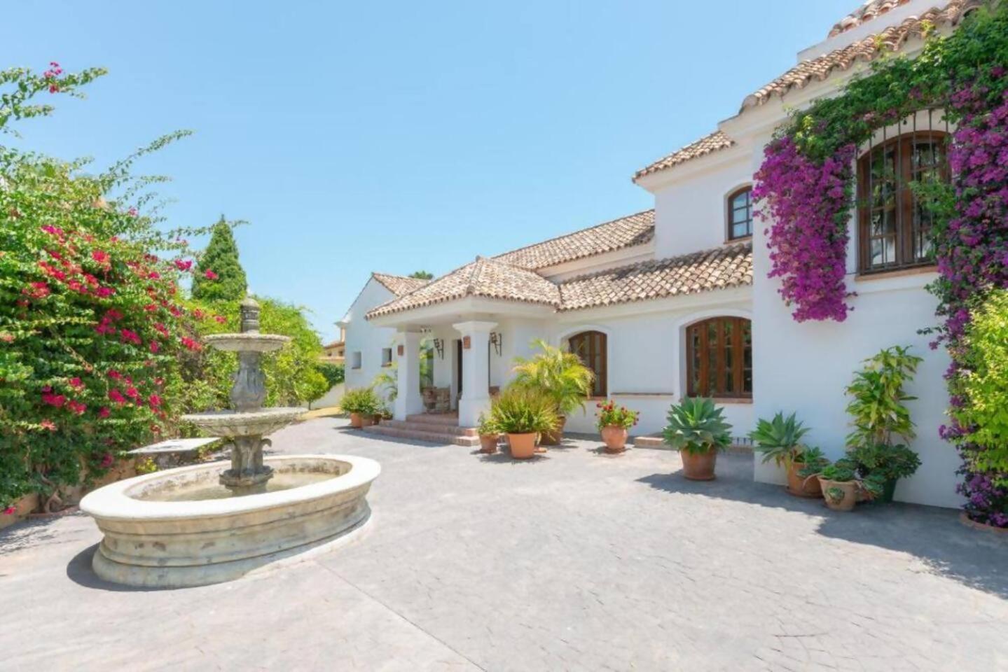 Villa Casa Sol Encantadora Villa Con Piscina Marbella Exterior photo