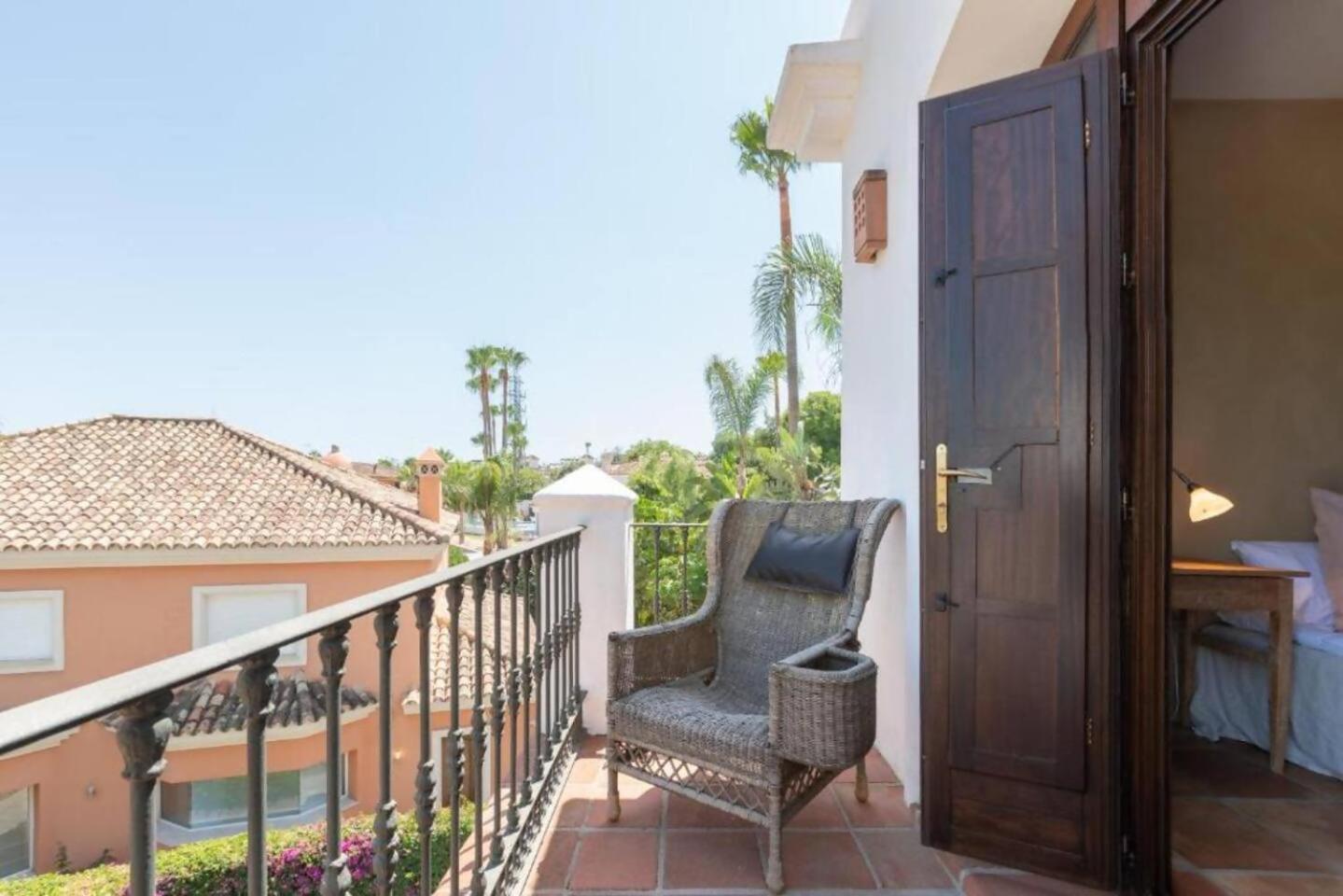 Villa Casa Sol Encantadora Villa Con Piscina Marbella Exterior photo